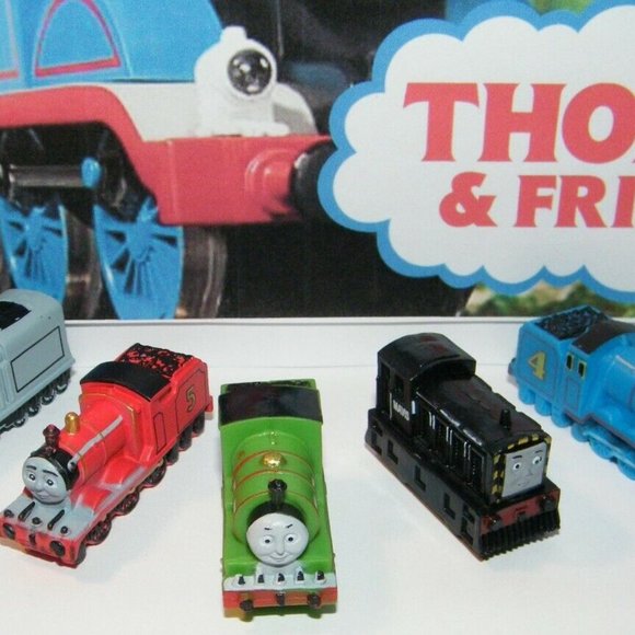 Thomas the Tank Engine Party Favors Set of 14 with10 Trains, 2 Stickers 2 Rings - Picture 5 of 7